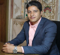 دکتر
